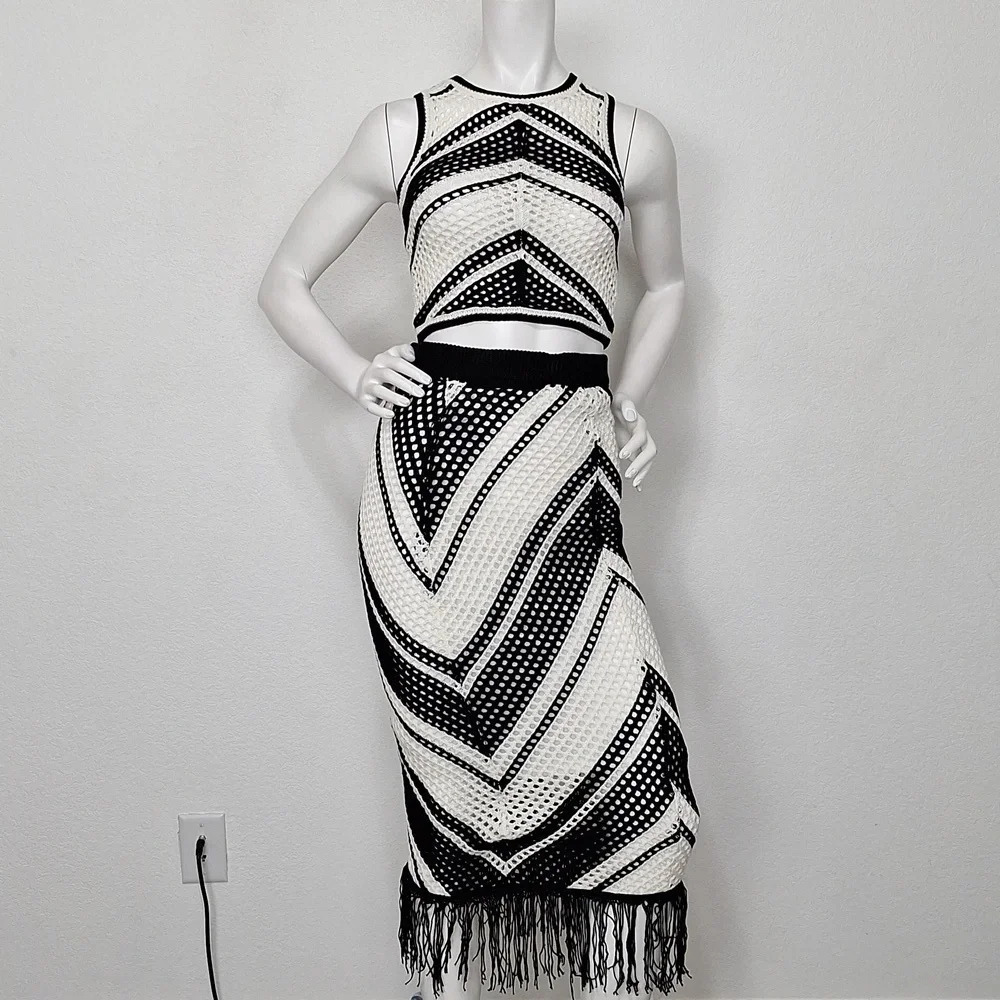 Willow & Wind NEW Bohemian Fringe Hippie Crochet 70's Skirt & Top 2 Piece Set *M
